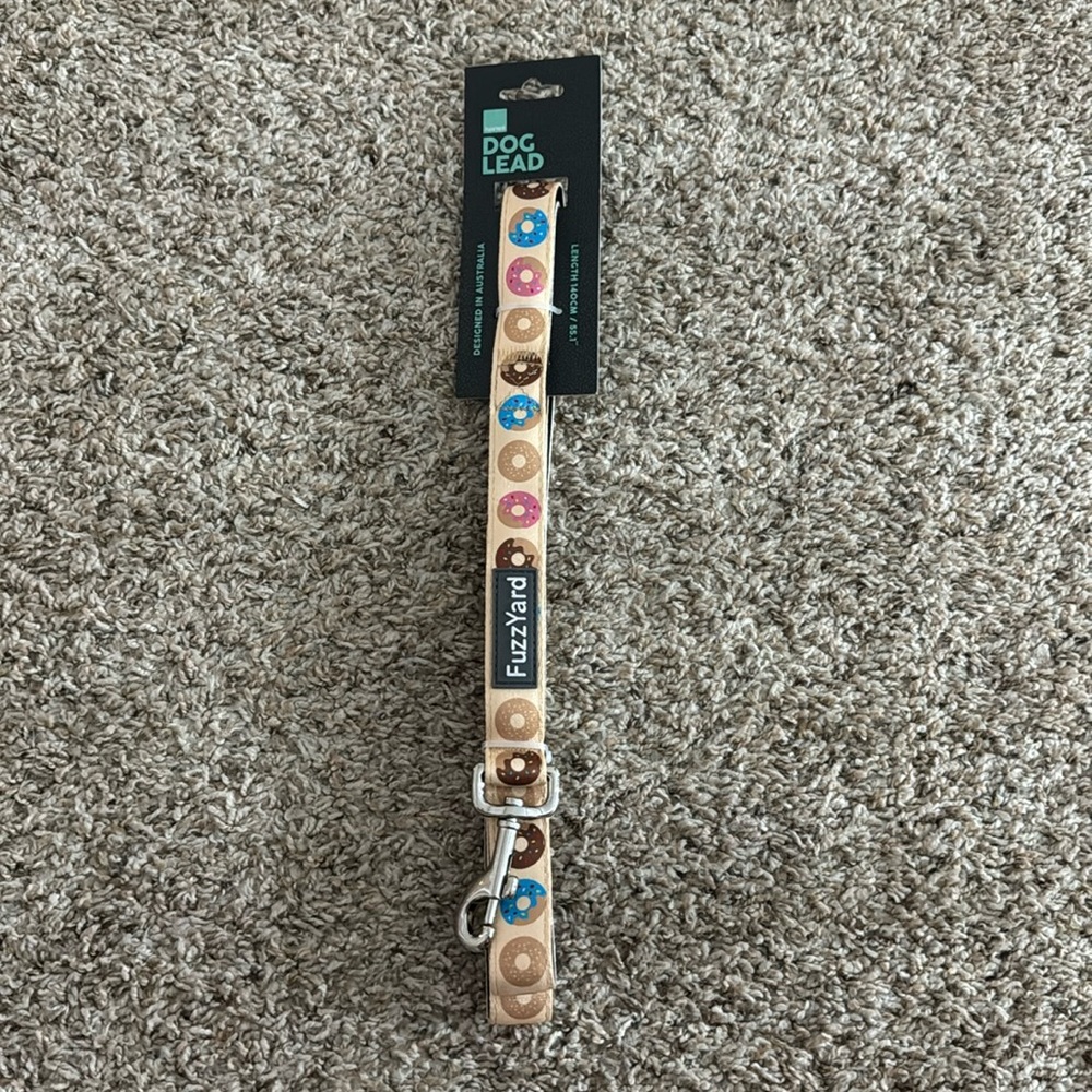 NWT FuzzYard Dog Leash